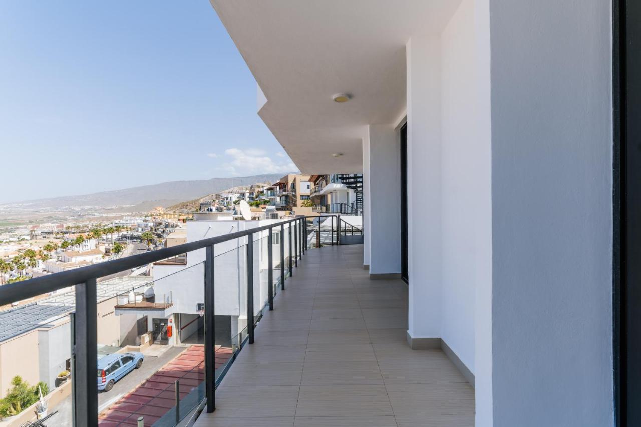 Sunset White Villa - Ocean View, Jakuzzi, Heated Pool, Air-Conditioning, Grill ปลายาเดลาสอเมริกาส ภายนอก รูปภาพ