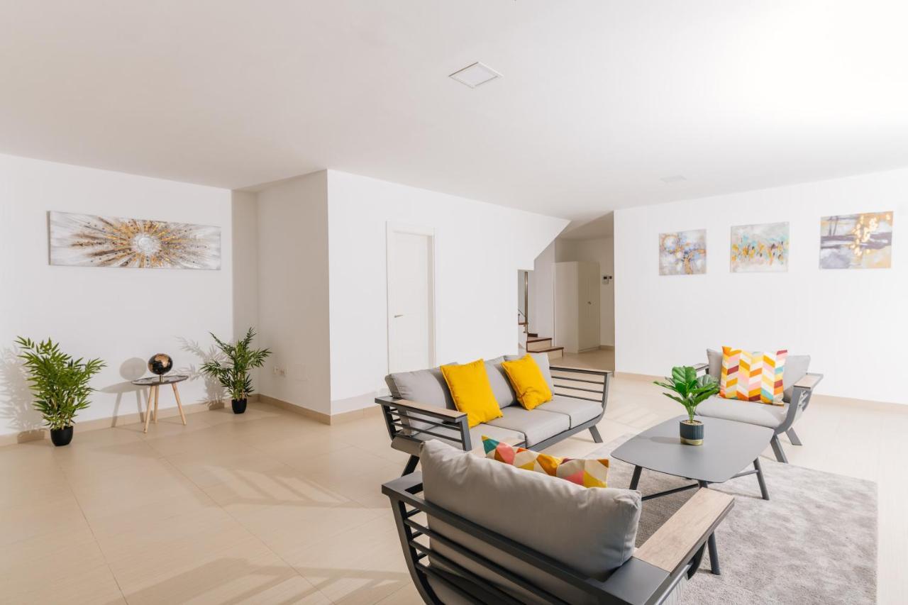 Sunset White Villa - Ocean View, Jakuzzi, Heated Pool, Air-Conditioning, Grill ปลายาเดลาสอเมริกาส ภายนอก รูปภาพ