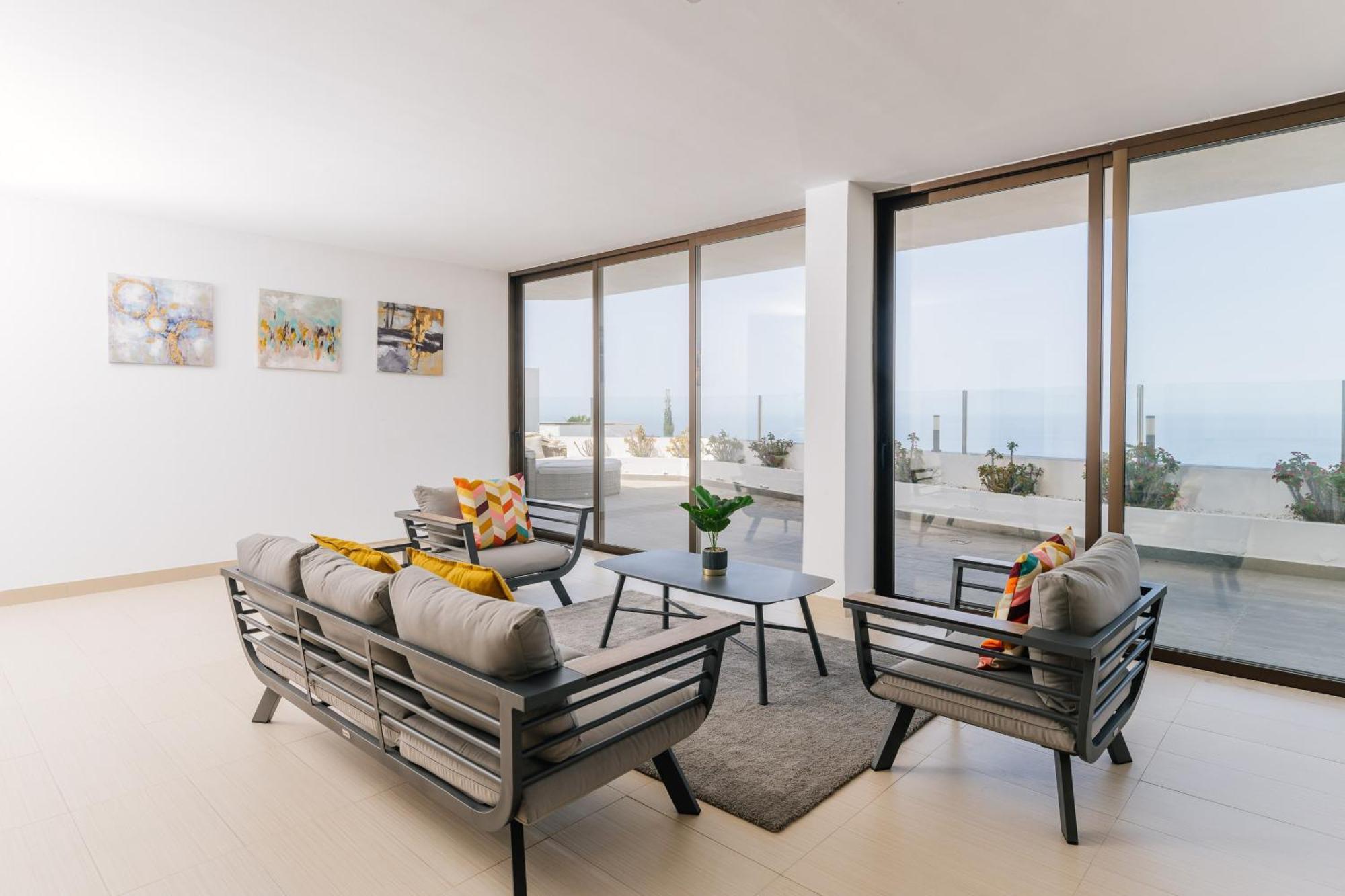 Sunset White Villa - Ocean View, Jakuzzi, Heated Pool, Air-Conditioning, Grill ปลายาเดลาสอเมริกาส ภายนอก รูปภาพ